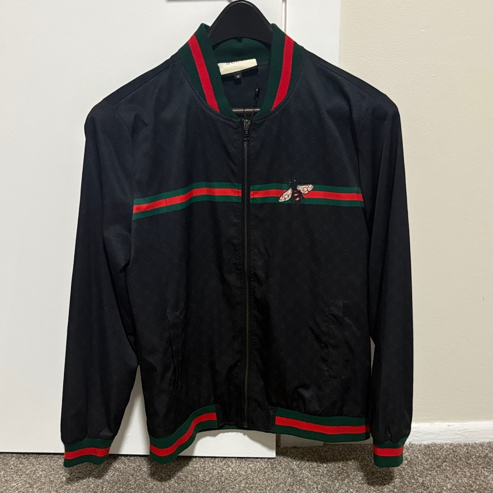 SOLD !!!Gucci Black Bomber Jacket with Red and Green Stripes
